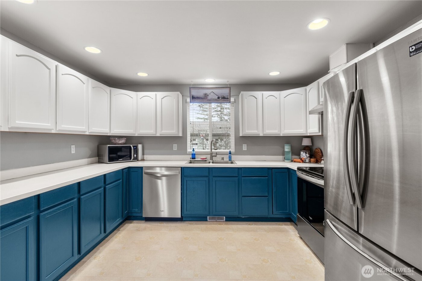 1311 E Island Lake Drive , Shelton, WA 98584
