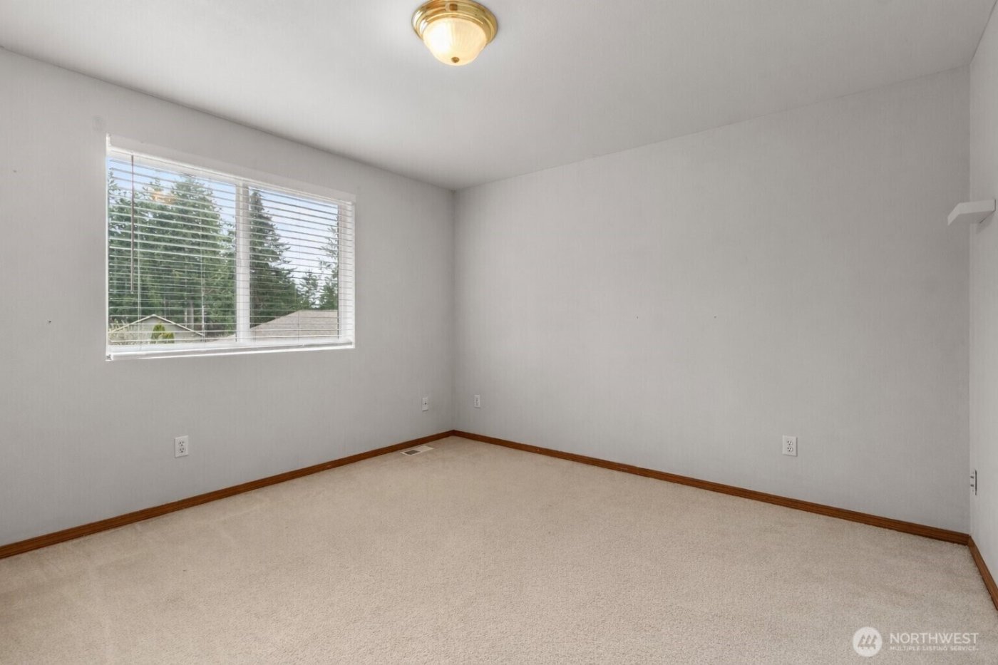 1311 E Island Lake Drive , Shelton, WA 98584