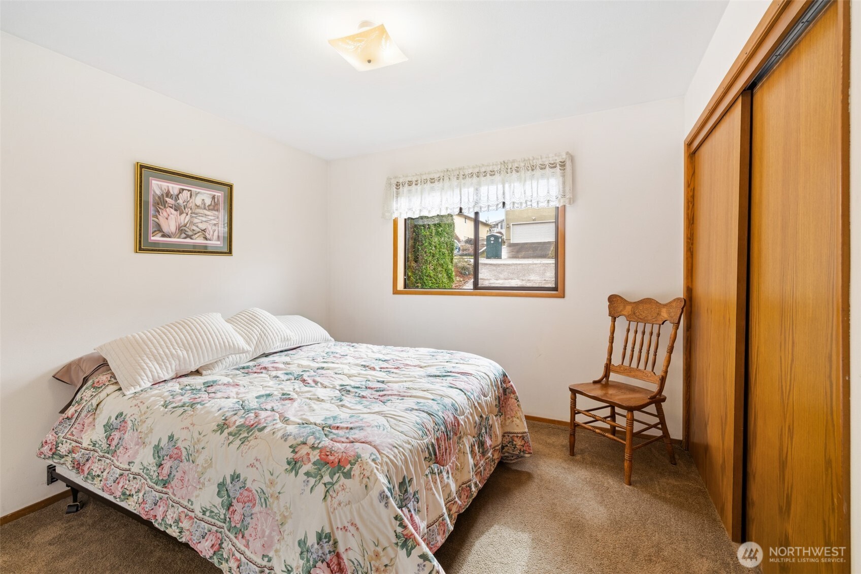 1813 E 3rd Street , Port Angeles, WA 98362