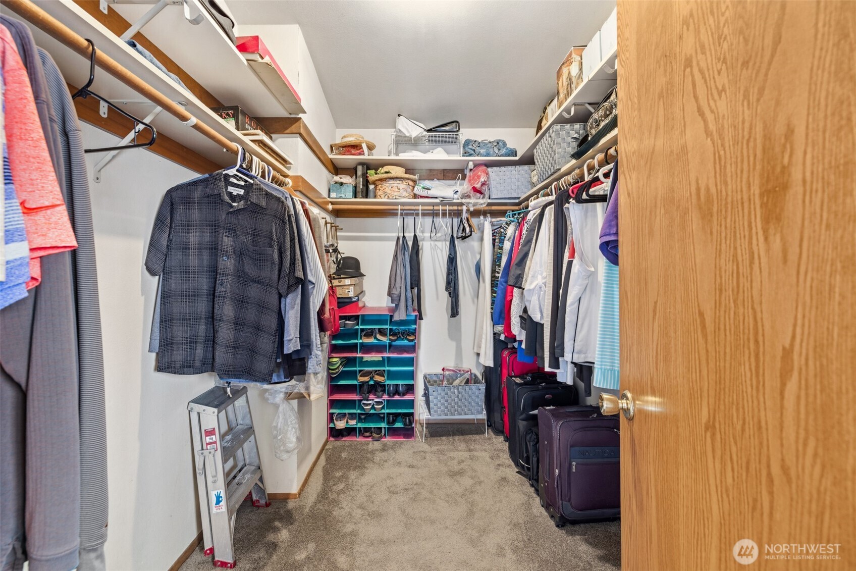 1813 E 3rd Street , Port Angeles, WA 98362