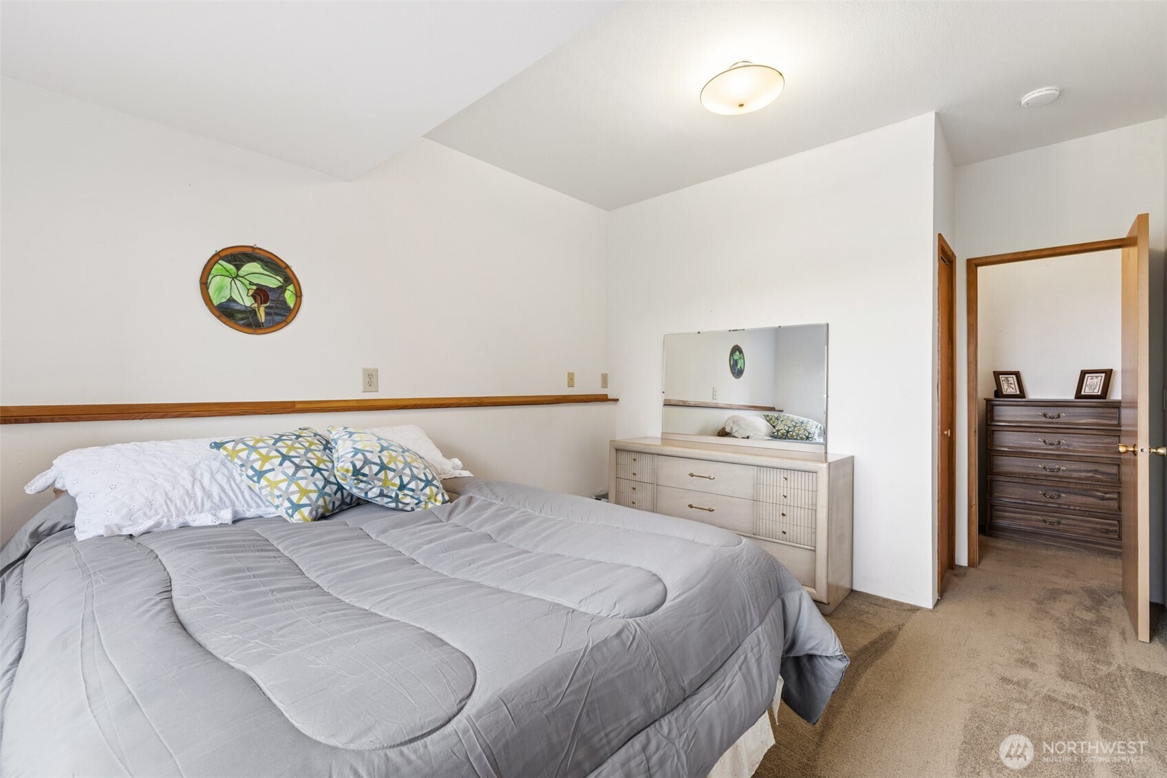 1813 E 3rd Street , Port Angeles, WA 98362