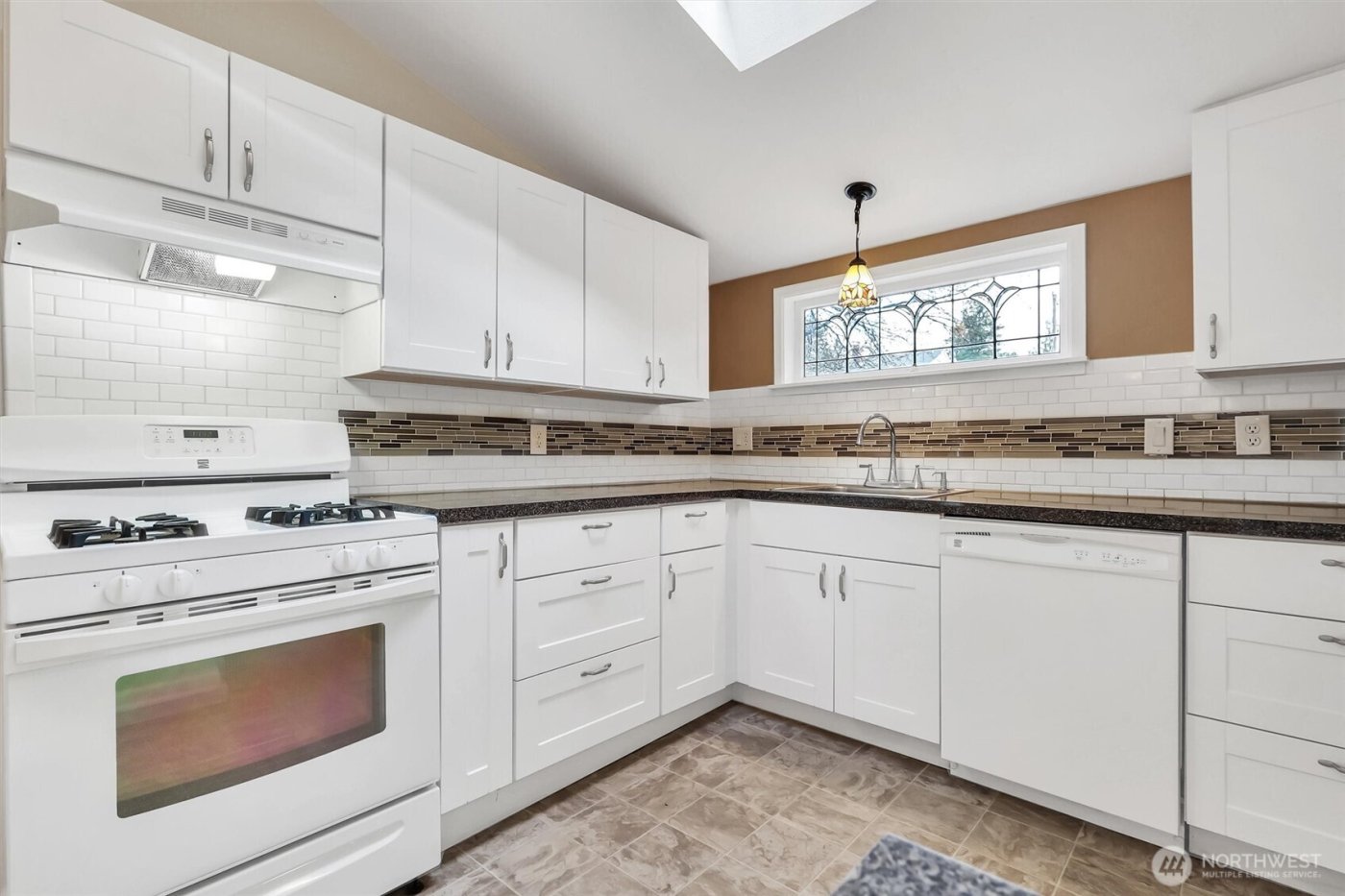 13722 Interlake Avenue N, Seattle, WA 98133