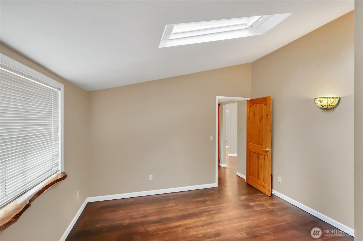 13722 Interlake Avenue N, Seattle, WA 98133