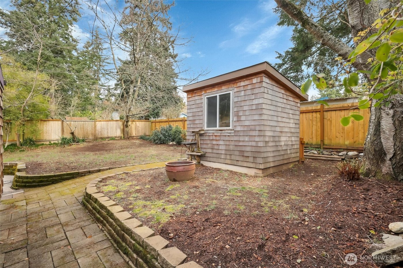 13722 Interlake Avenue N, Seattle, WA 98133