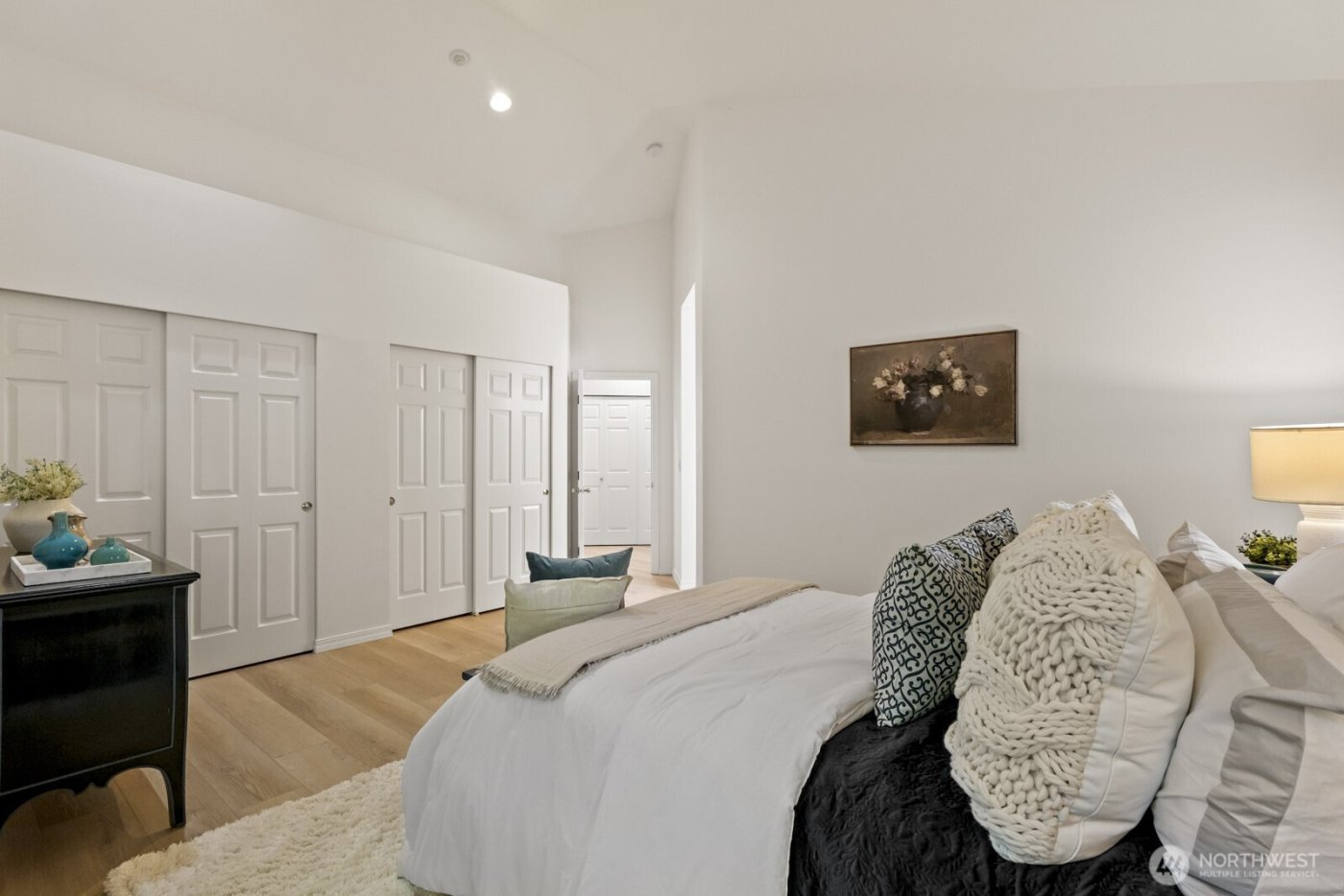 18560 NE 57th Street , Redmond, WA 98052