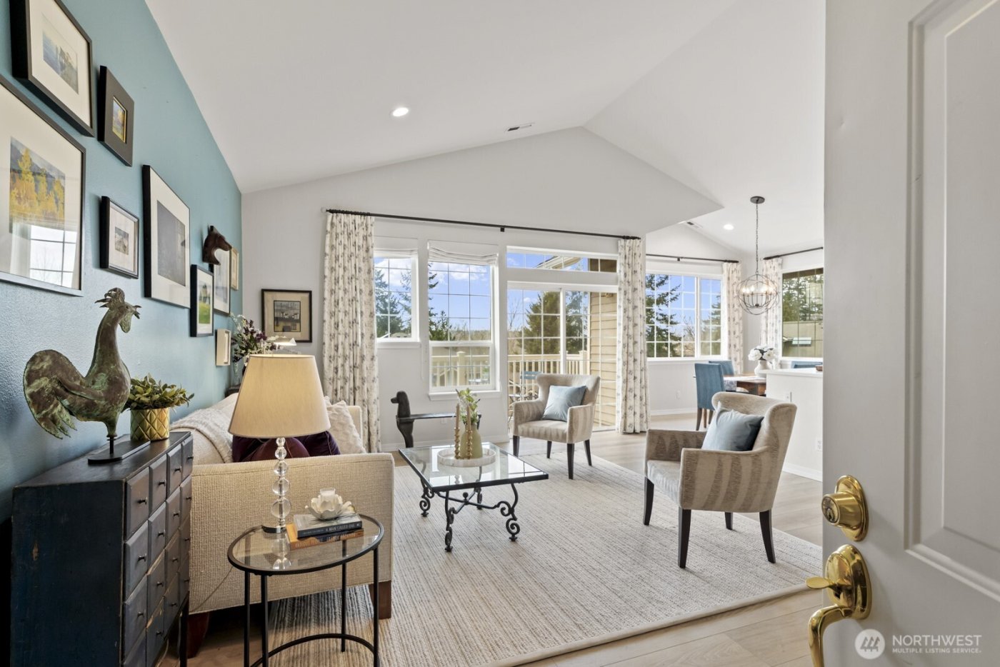 18560 NE 57th Street , Redmond, WA 98052