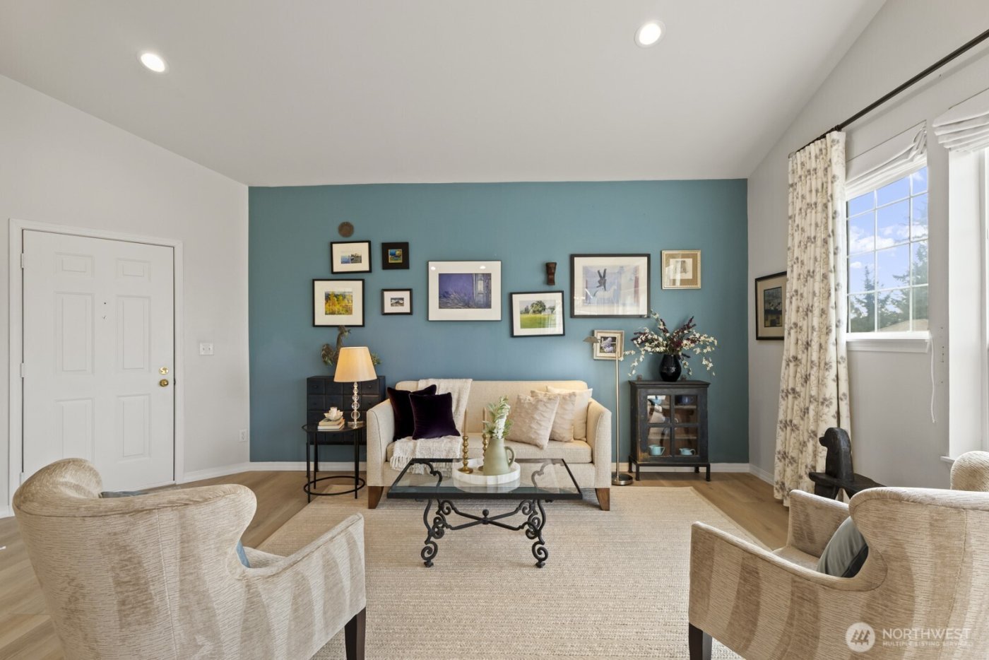 18560 NE 57th Street , Redmond, WA 98052