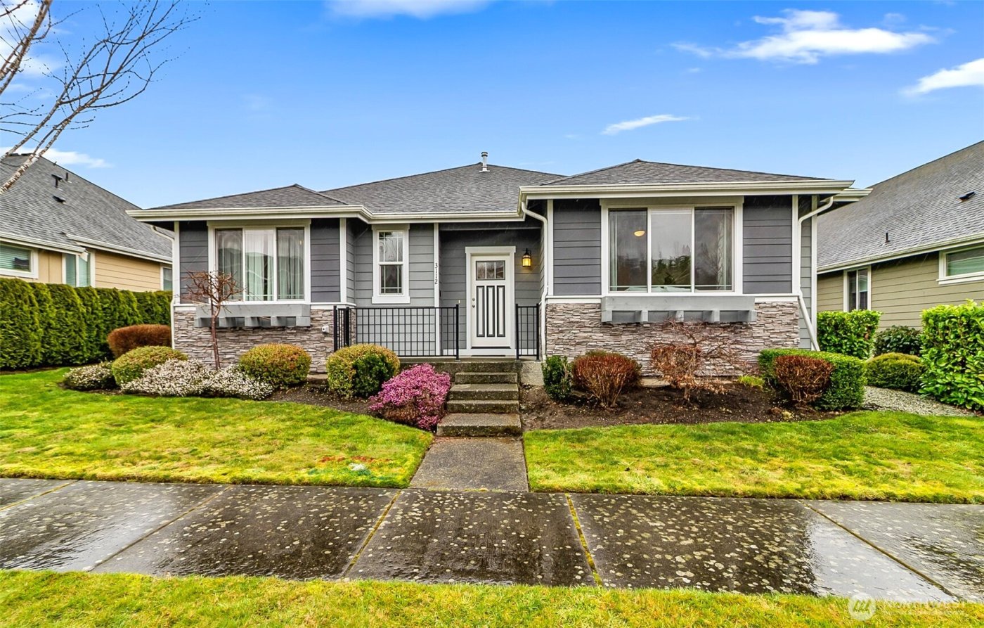 3112 Loch Ness Loop , Mount Vernon, WA 98273