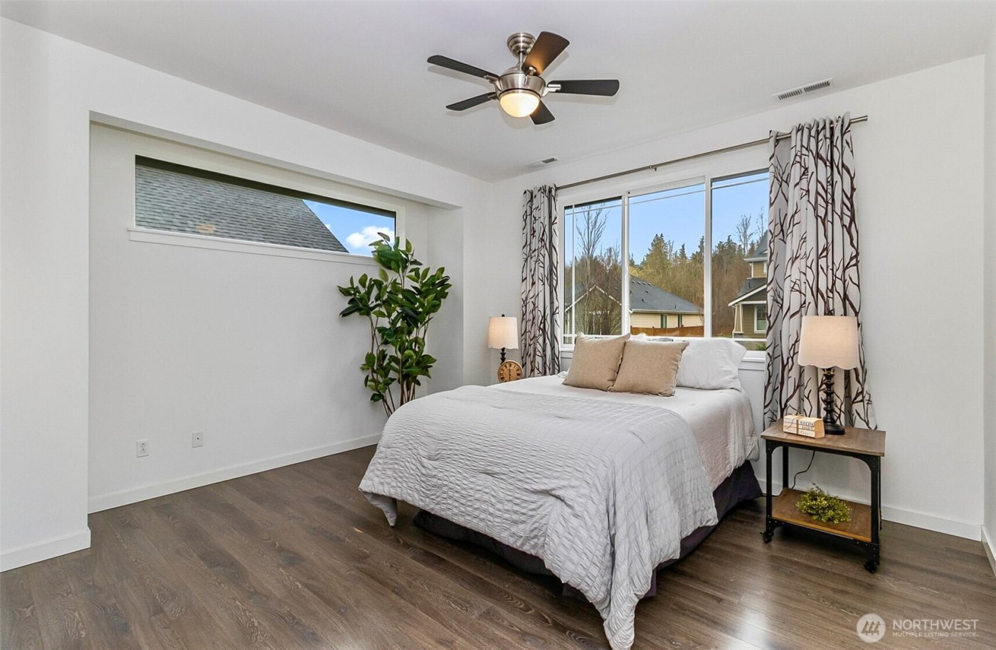 3112 Loch Ness Loop , Mount Vernon, WA 98273