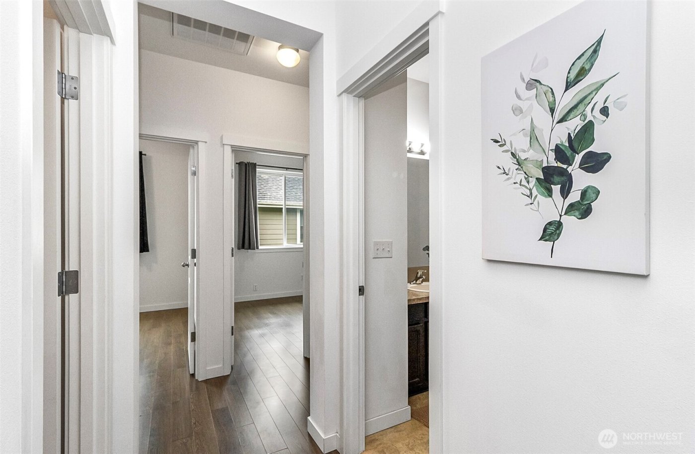 3112 Loch Ness Loop , Mount Vernon, WA 98273