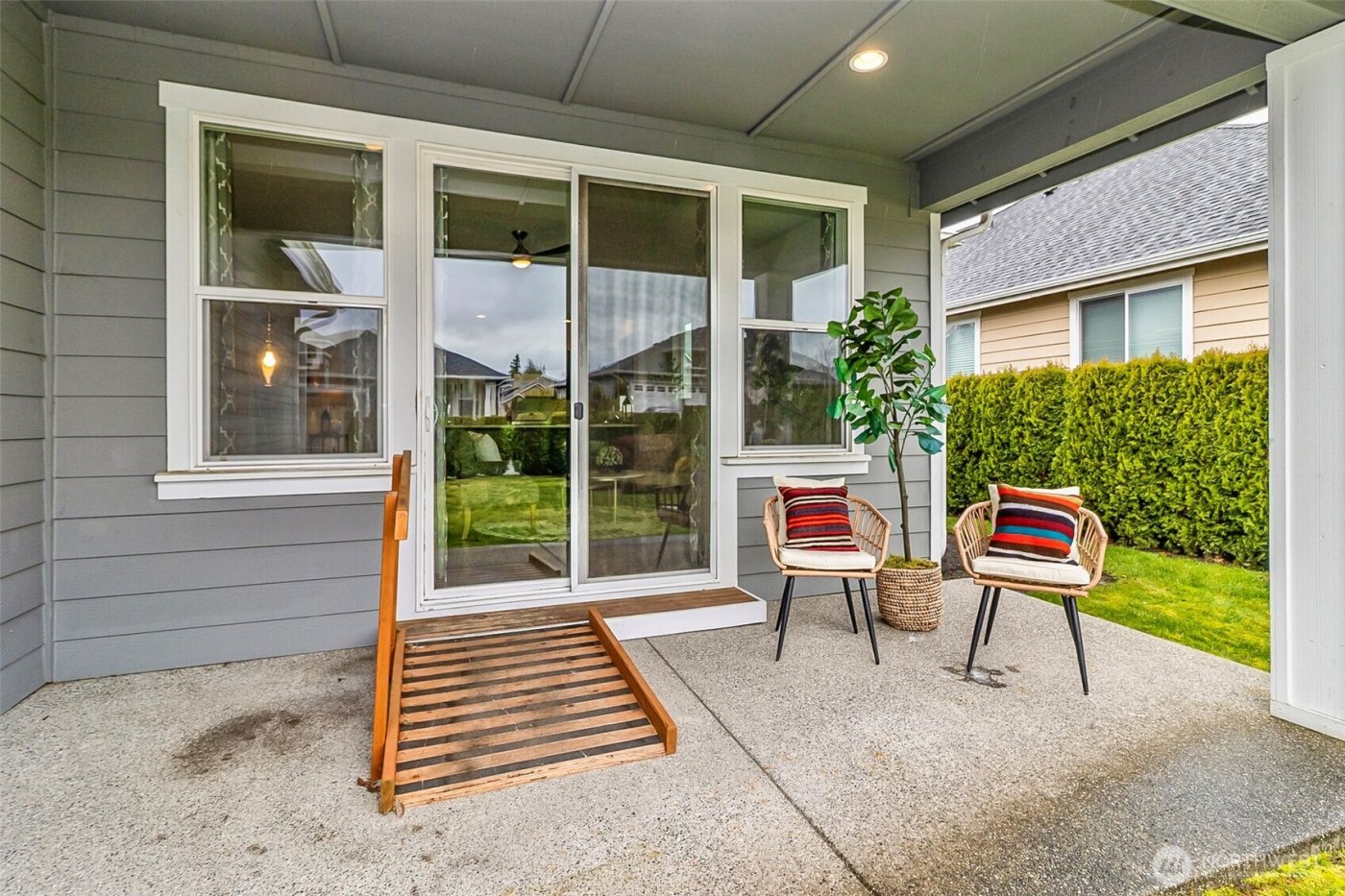 3112 Loch Ness Loop , Mount Vernon, WA 98273