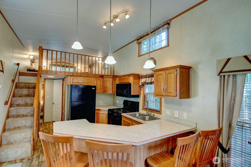 25 Drial Loop , Deming, WA 98244