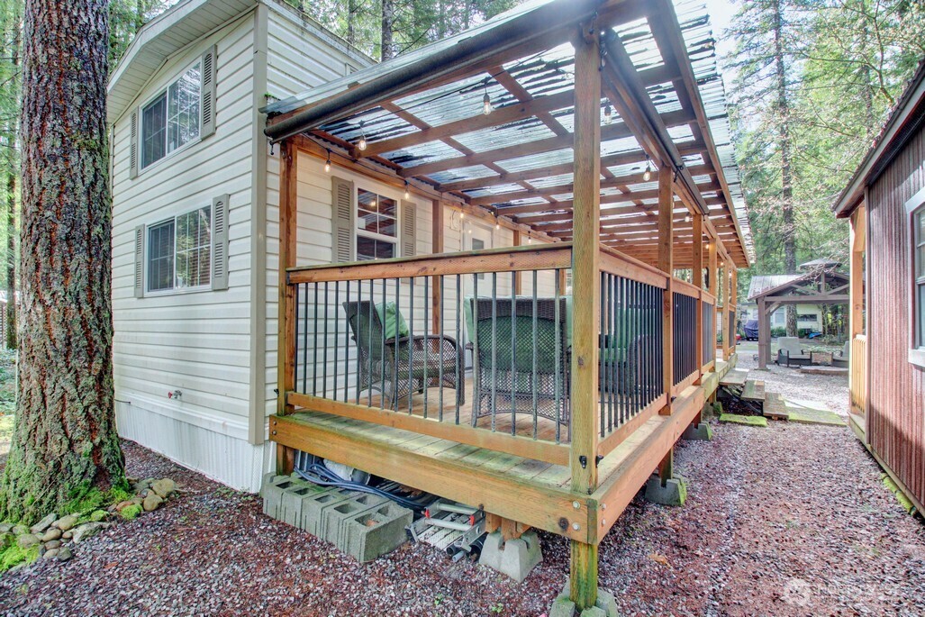 25 Drial Loop , Deming, WA 98244