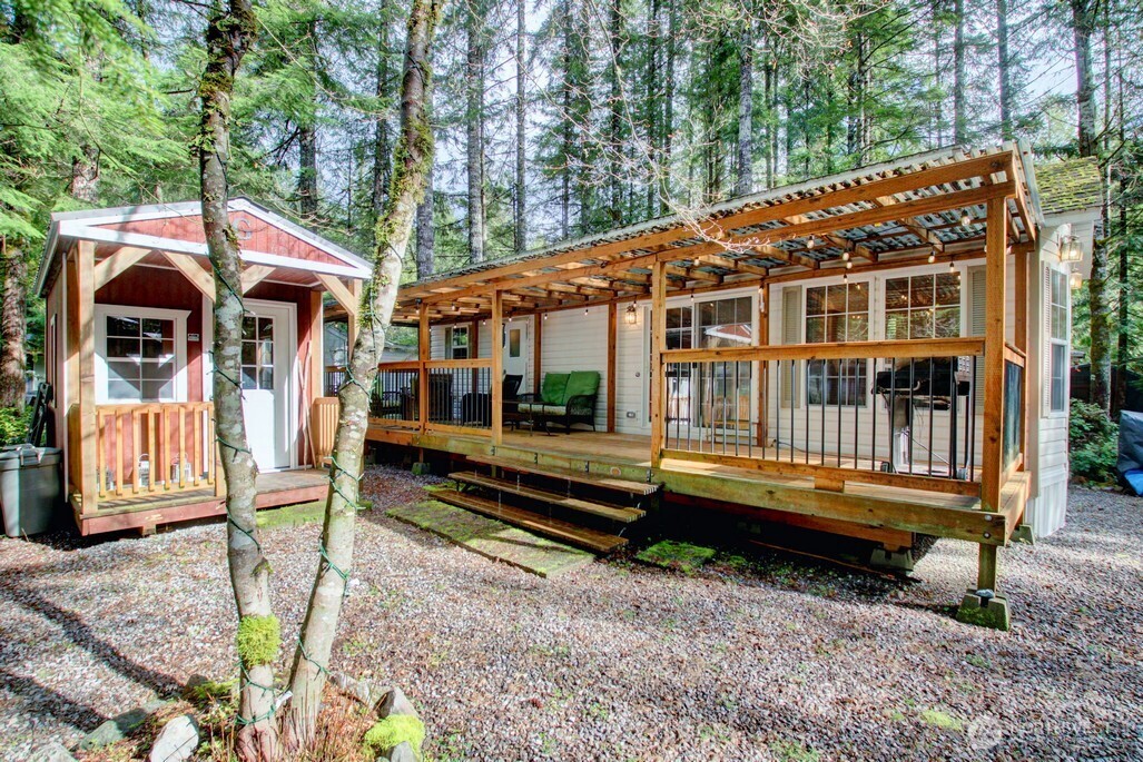 25 Drial Loop , Deming, WA 98244