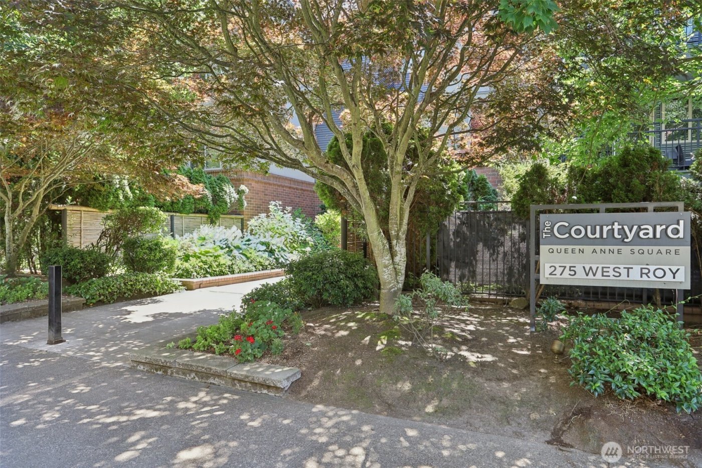 275 W Roy Street #114, Seattle, WA 98119