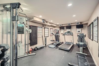 275 W Roy Street #114, Seattle, WA 98119 - Photo 24