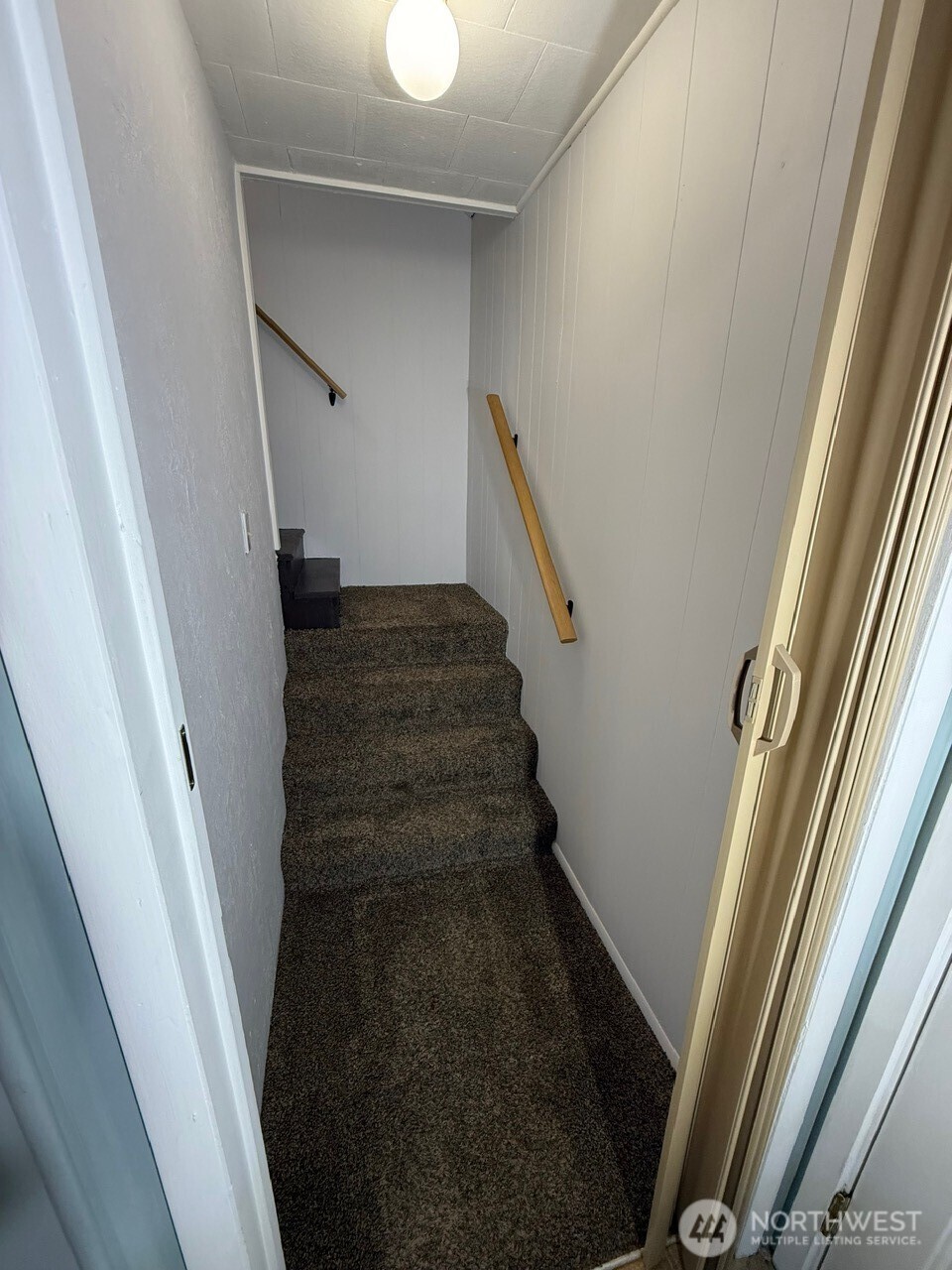 1132 Fowler Street , Raymond, WA 98577