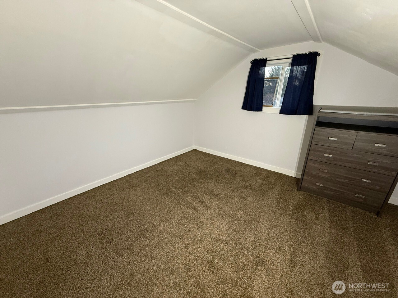 1132 Fowler Street , Raymond, WA 98577