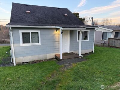 1132 Fowler Street , Raymond, WA 98577 - Photo 2