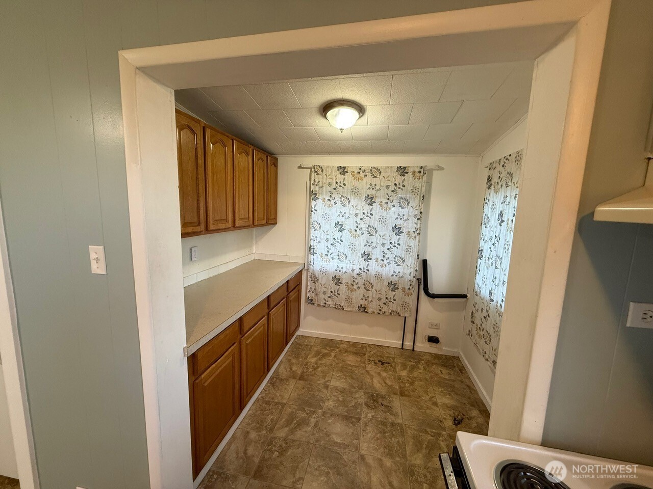 1132 Fowler Street , Raymond, WA 98577