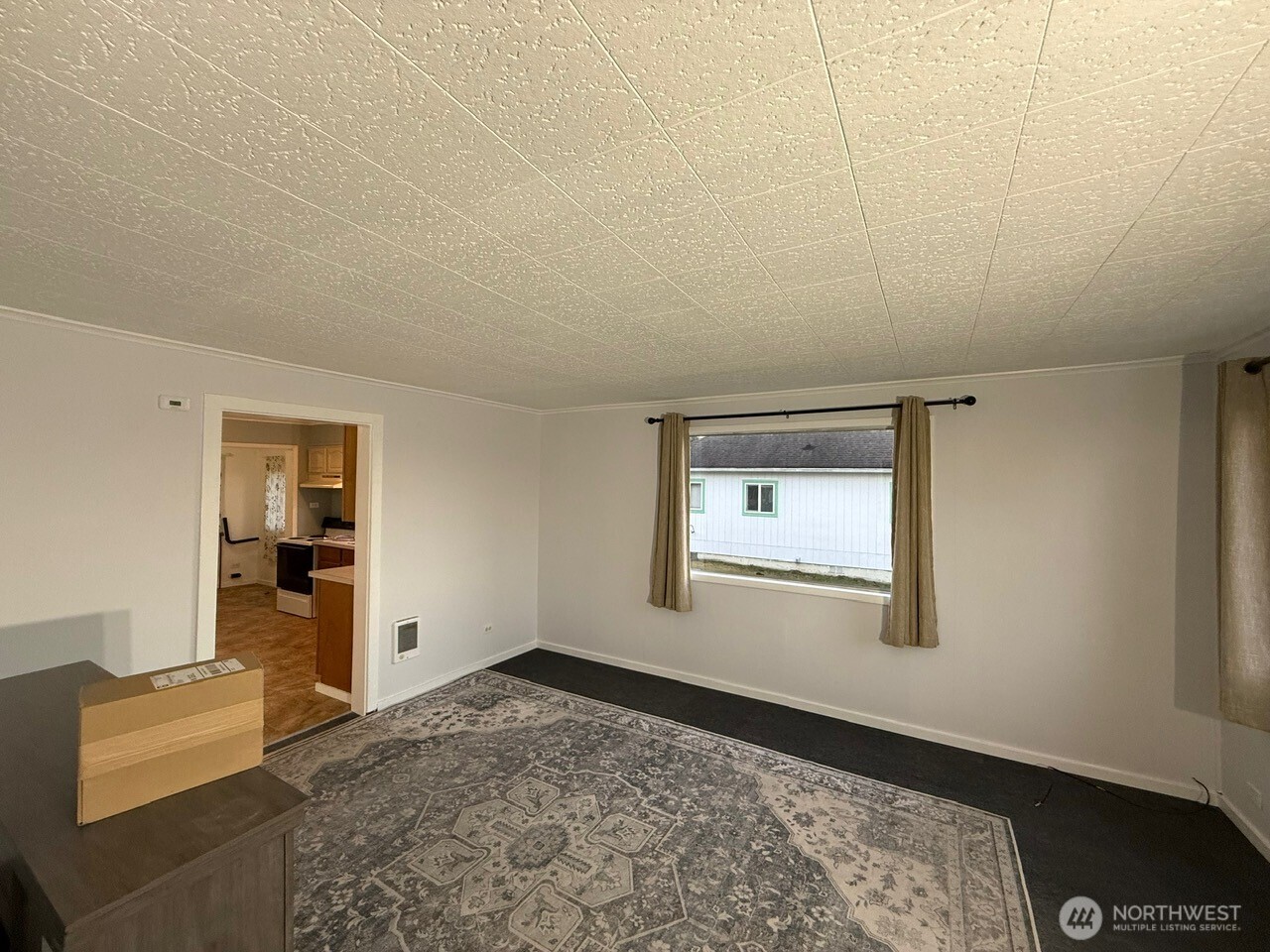 1132 Fowler Street , Raymond, WA 98577