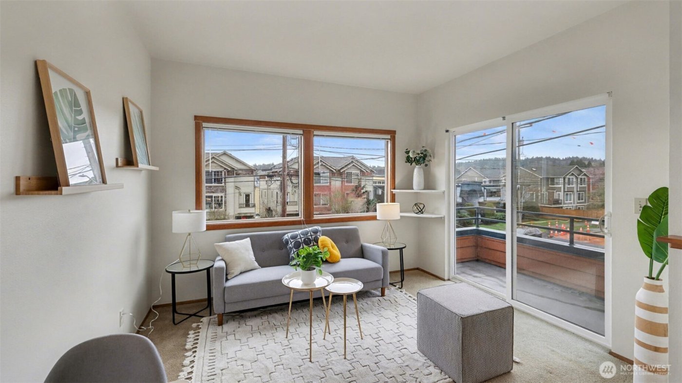 2600 NW 56th Street #3, Seattle, WA 98107