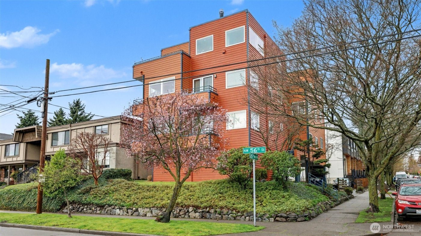 2600 NW 56th Street #3, Seattle, WA 98107