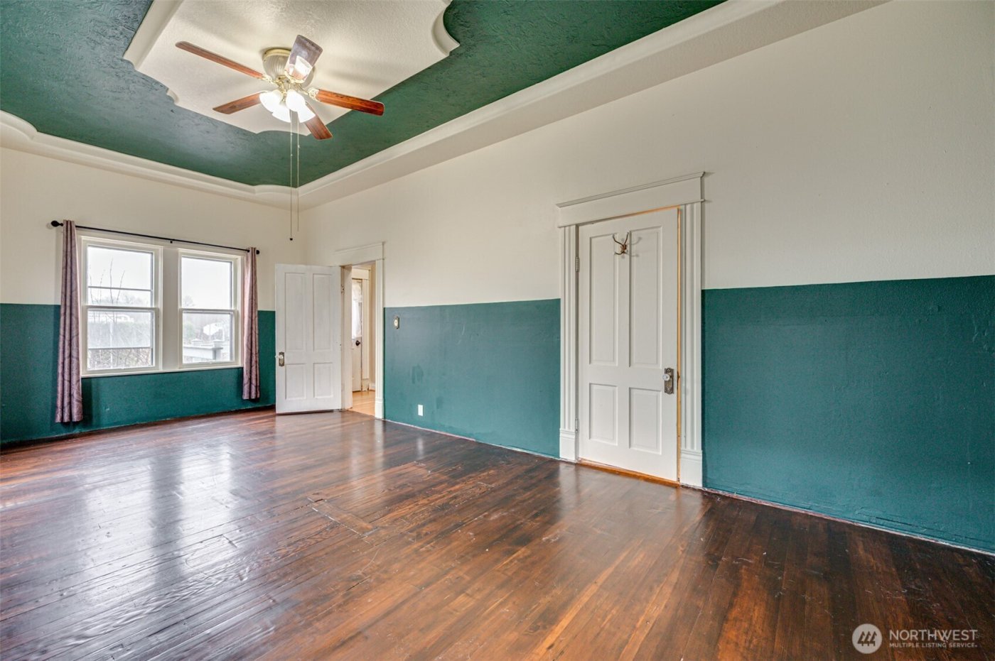 656 Davidson Avenue , Woodland, WA 98674