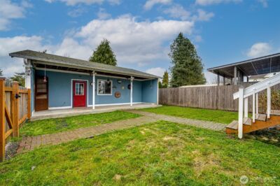 656 Davidson Avenue , Woodland, WA 98674 - Photo 2