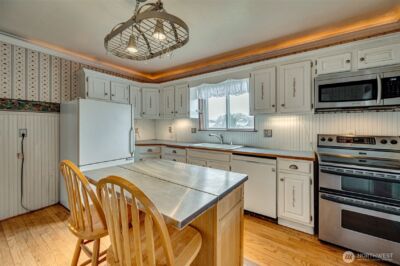 656 Davidson Avenue , Woodland, WA 98674 - Photo 5