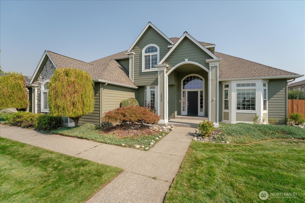 1653 Holly Lane , East Wenatchee, WA 98802