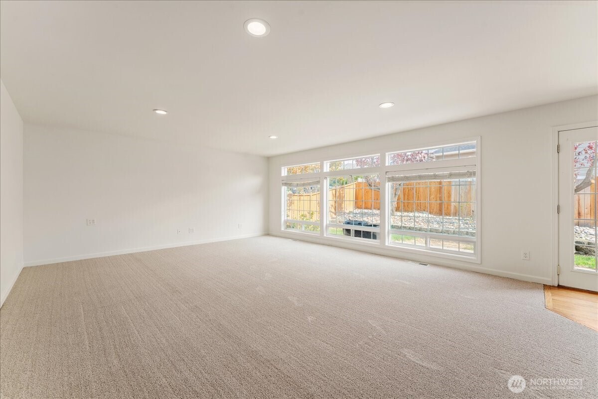 1653 Holly Lane , East Wenatchee, WA 98802