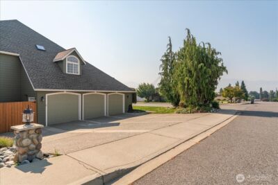 1653 Holly Lane , East Wenatchee, WA 98802 - Photo 4