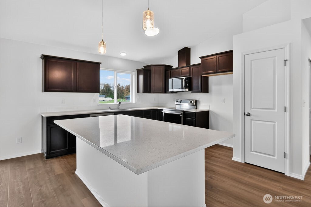 72 Lange Lane , Sequim, WA 98382