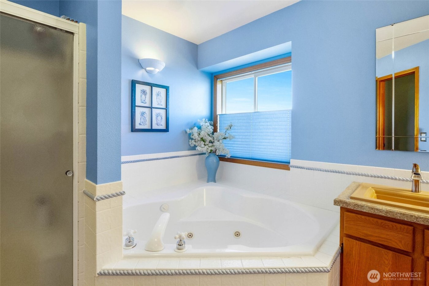 4114 Shorecrest Drive NE, Moses Lake, WA 98837