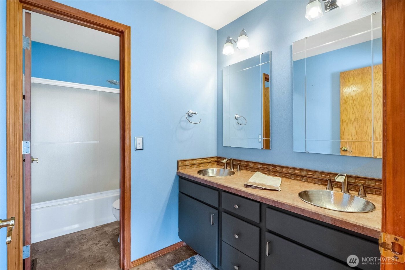 4114 Shorecrest Drive NE, Moses Lake, WA 98837