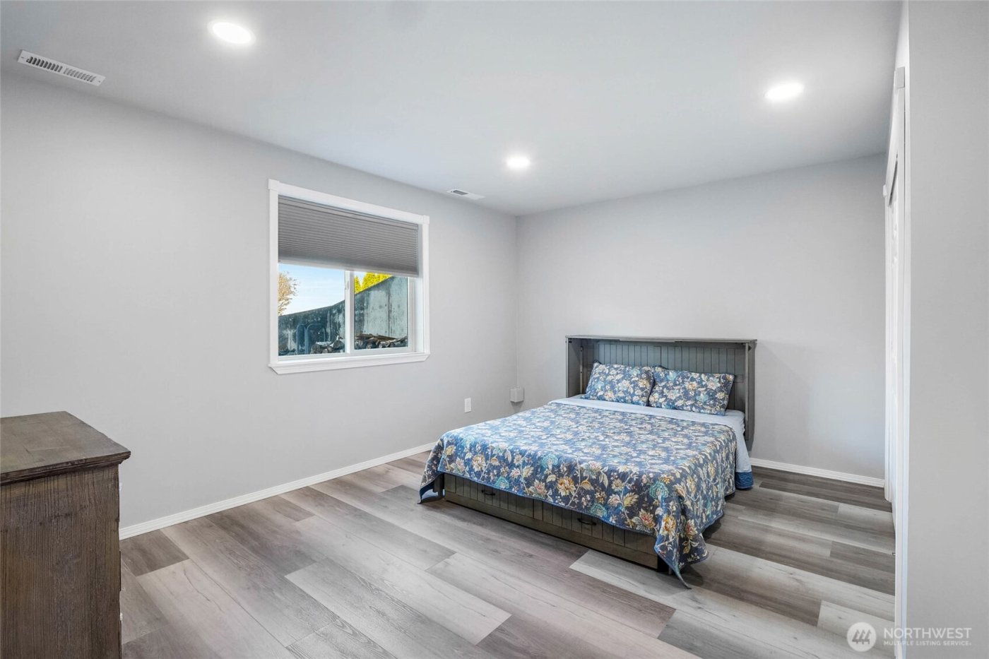 4114 Shorecrest Drive NE, Moses Lake, WA 98837