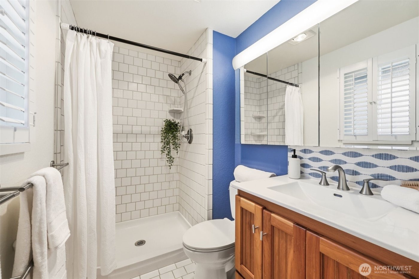 1965 12th Avenue W #403, Seattle, WA 98119