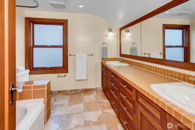 6752 9th Avenue NW, Seattle, WA 98117 - Photo 14