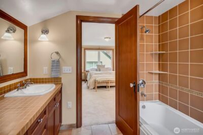 6752 9th Avenue NW, Seattle, WA 98117 - Photo 15