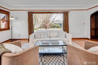 6752 9th Avenue NW, Seattle, WA 98117 - Photo 3