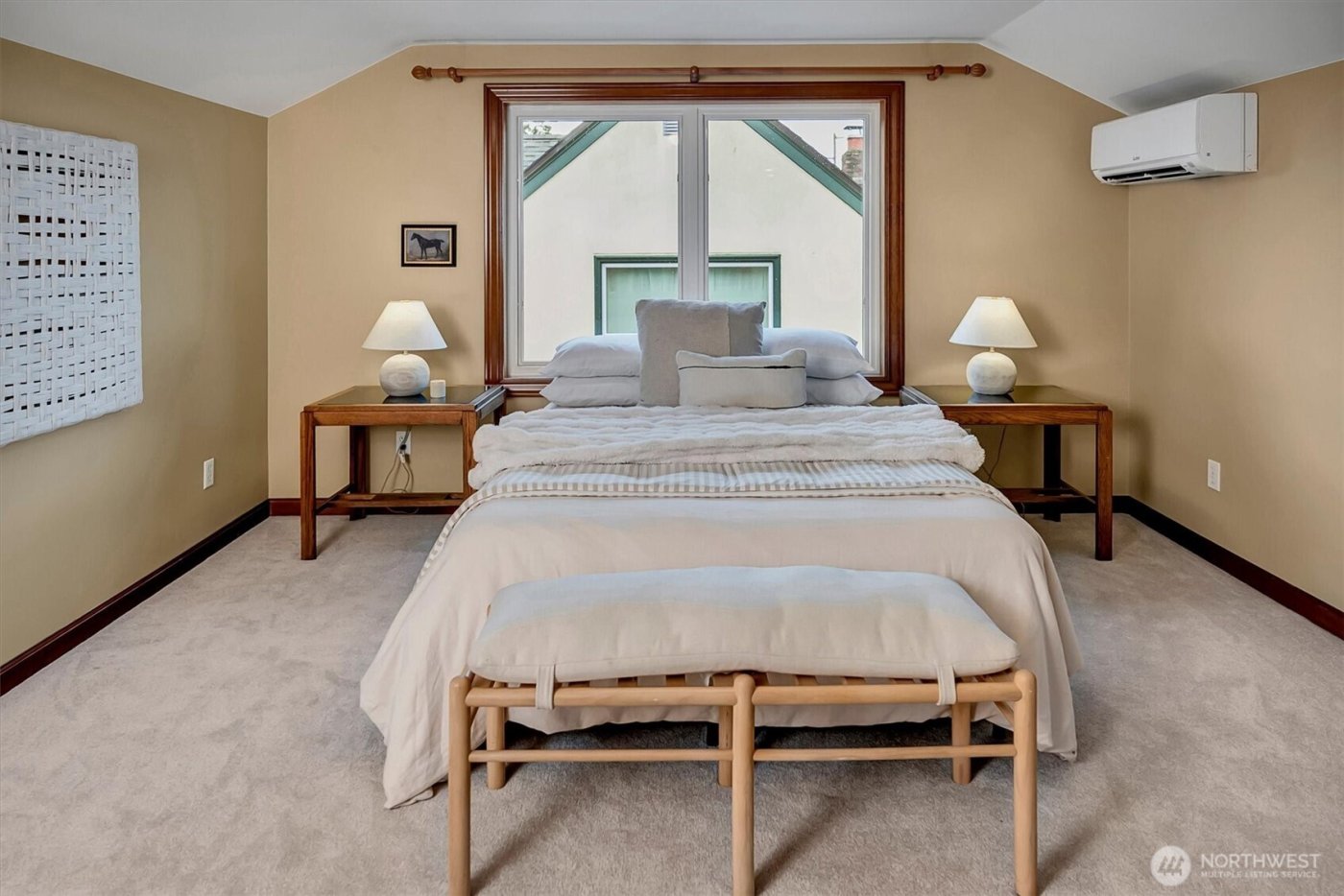 6752 9th Avenue NW, Seattle, WA 98117