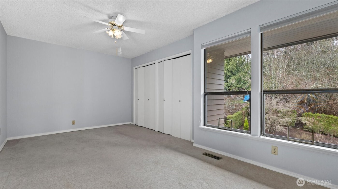 10743 Glen Acres Drive S #10743, Seattle, WA 98168