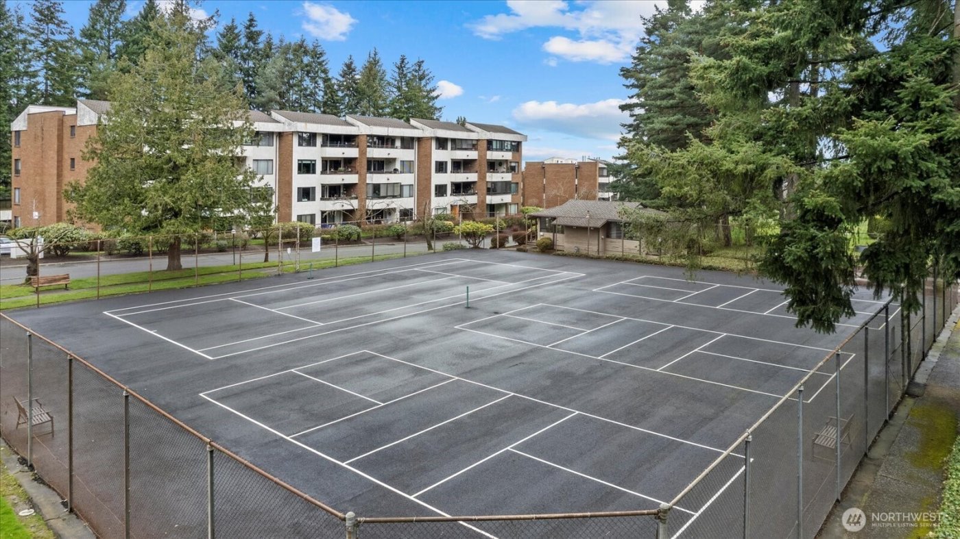 10743 Glen Acres Drive S #10743, Seattle, WA 98168