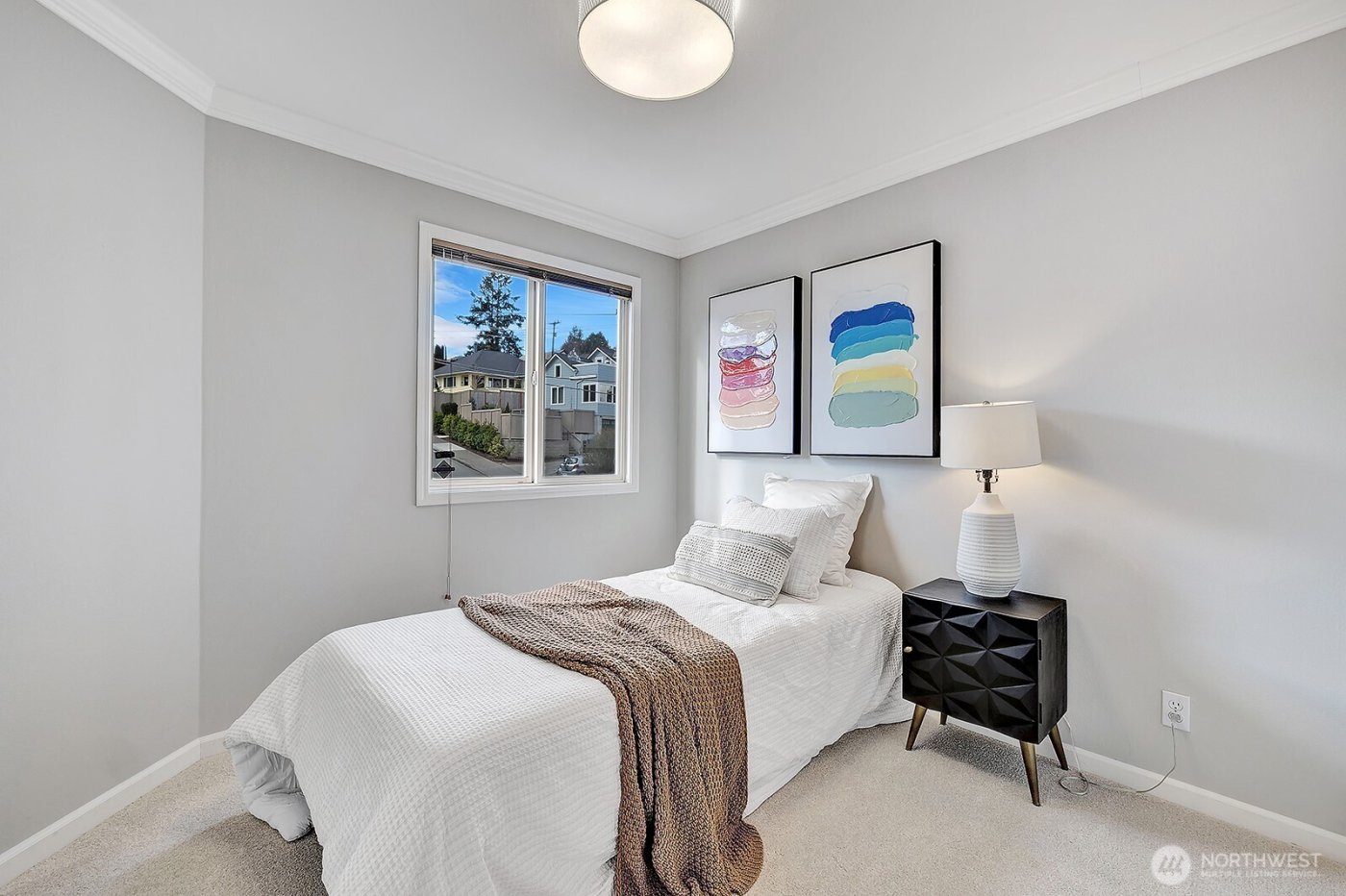 4501 35th Avenue S, Seattle, WA 98118