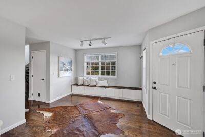 4501 35th Avenue S, Seattle, WA 98118 - Photo 8