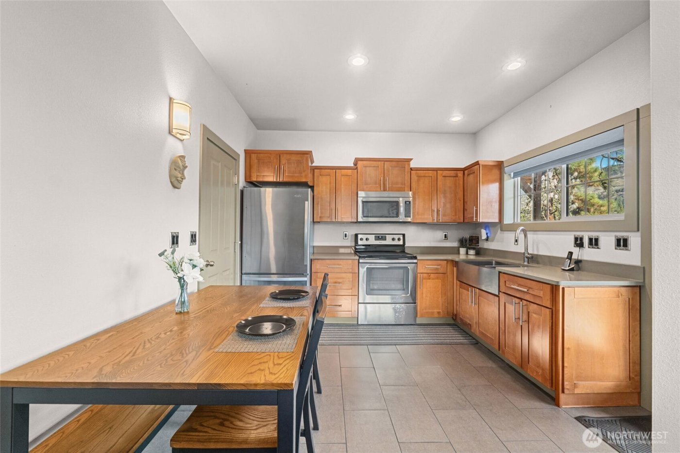 31741 Ringneck Lane E, Davenport, WA 99122