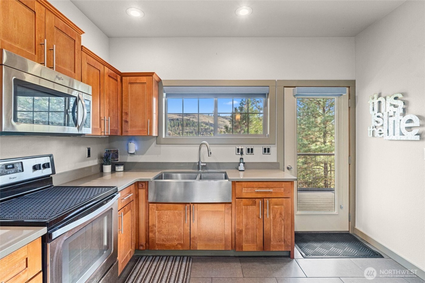 31741 Ringneck Lane E, Davenport, WA 99122