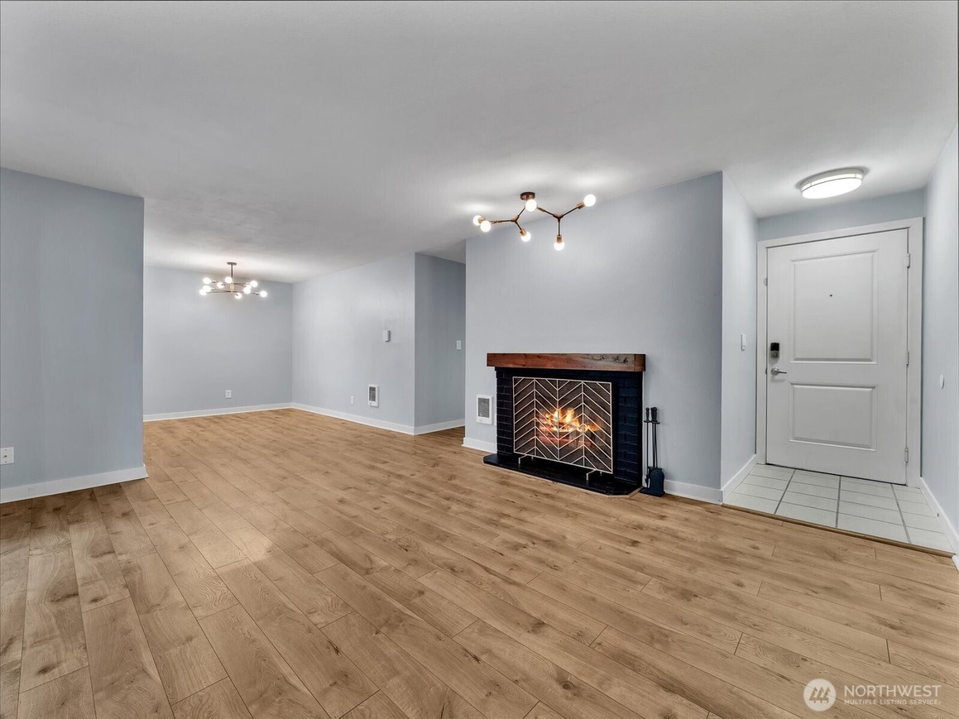 14002 NE 181st Place #A204, Woodinville, WA 98072