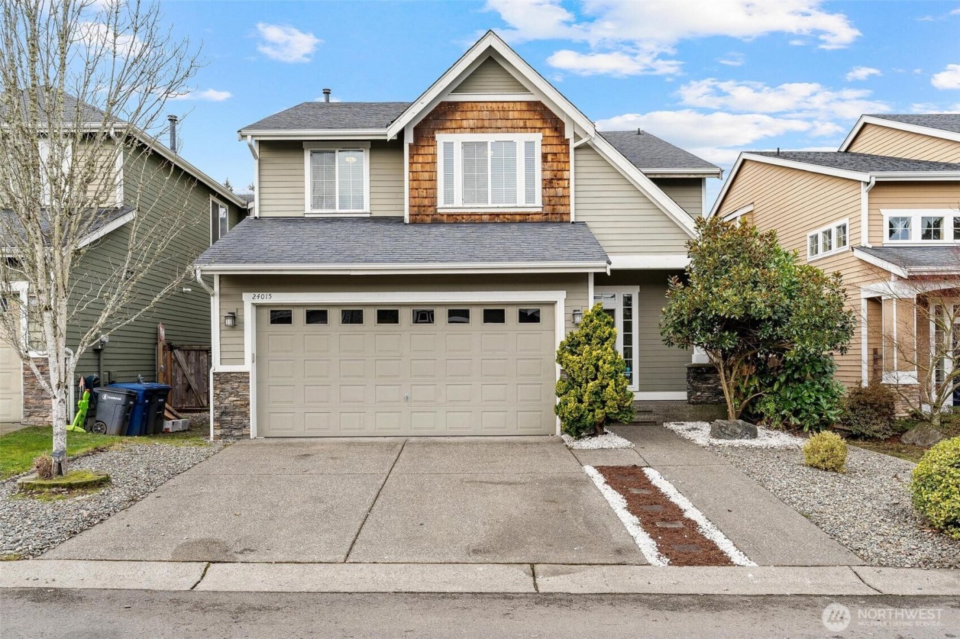 24015 221st Lane SE, Maple Valley, WA 98038-5164